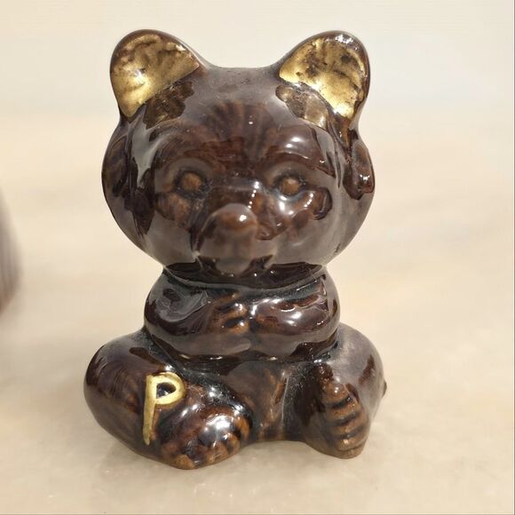 Vintage Japanese bear salt and pepper shakers with stand - Picture 4 of 12